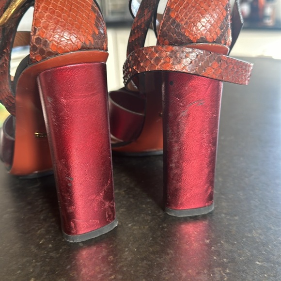 Gucci calfskin and python heels - Picture 5 of 8